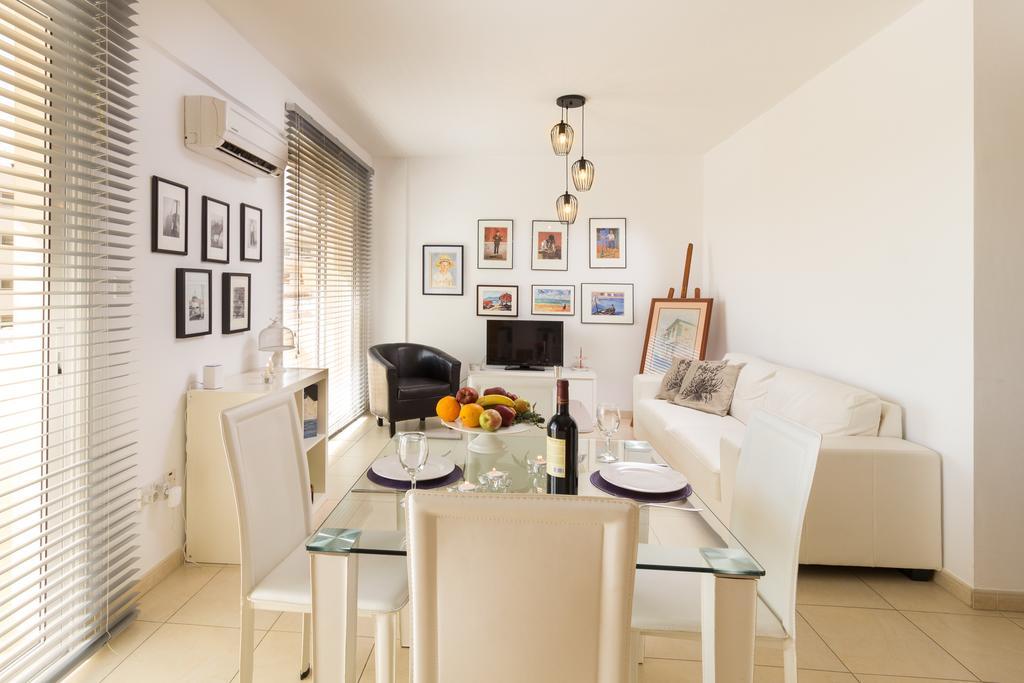 Elena Court Apt 401 Apartment Ларнака Екстериор снимка